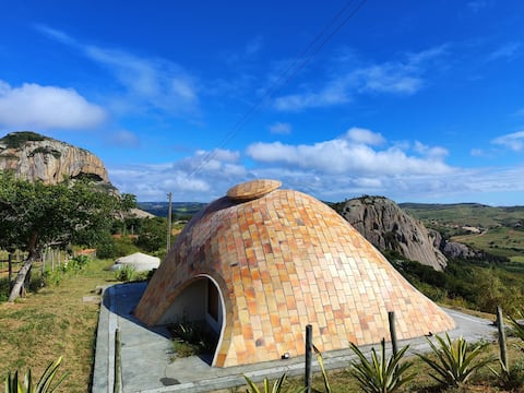 Oka Chalé: A romantic nest.