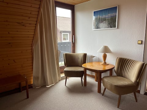 Cozy double room with sunny balcony