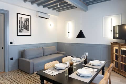 La Antigua Farmacia | 301 Stylish 2-Bedroom Flat
