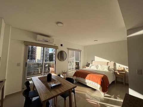 Successful Airbnb property: A large, bright studio in Villa Urquiza
