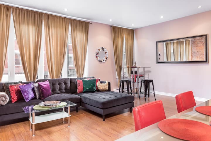 Large Condo - Terrace & Parking Available ($) - Montreal