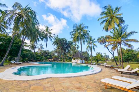 Apt. NO 210 situated at Lawford's beach resort