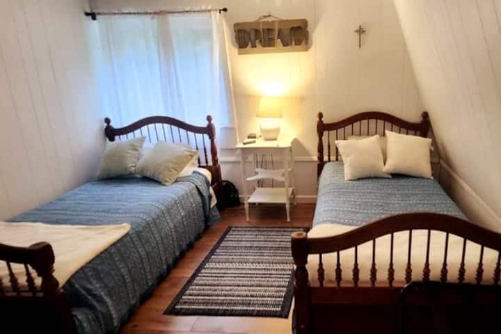 Dormitorio 3 con camas individuales.