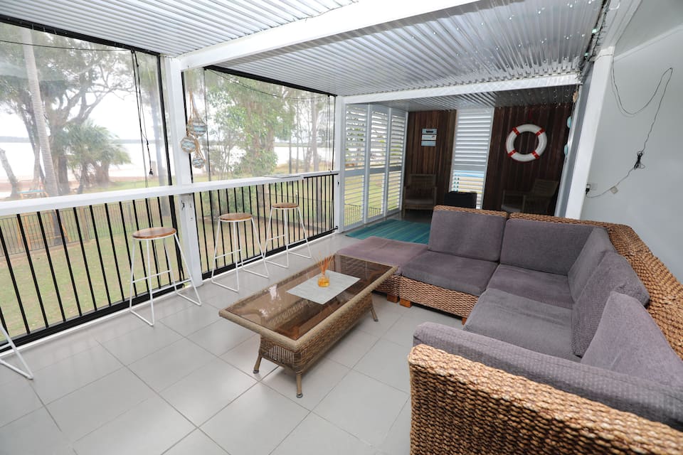 Poona Palm Villa on the beach, Poona, Queensland, Australia, photo 4 of 10