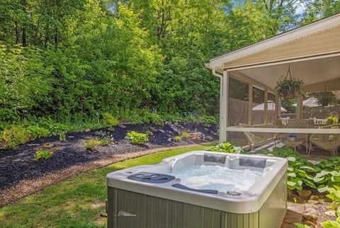 hot tub, game room, fire pit, skiing, hiking, lake