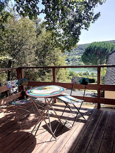 Stone cottage 'Le Petit Mas'