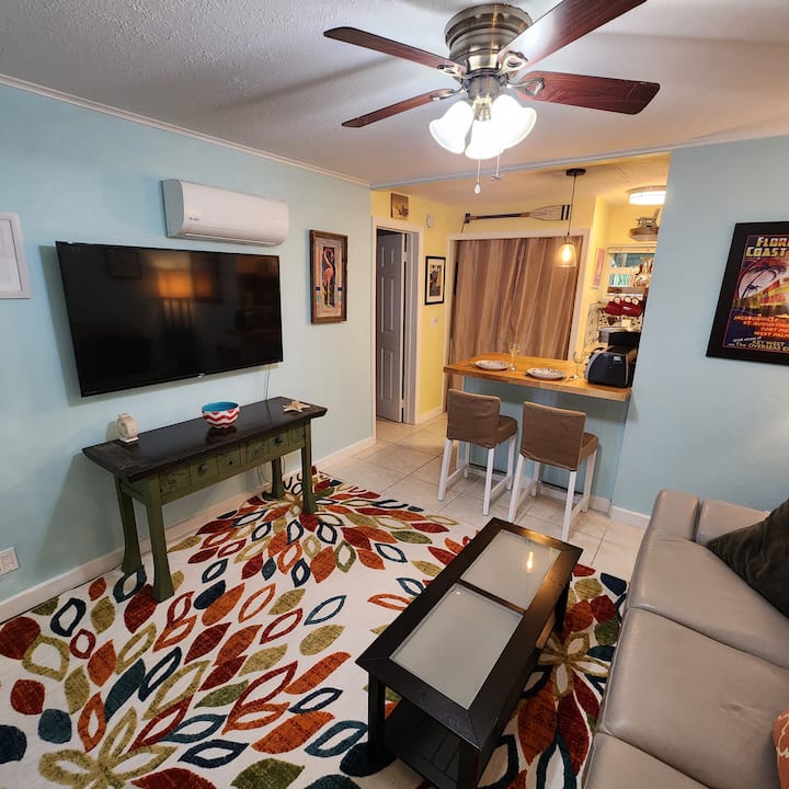 Central, Comfy, Private, Cottagy, Stylish, 1/1 - West Palm Beach, FL