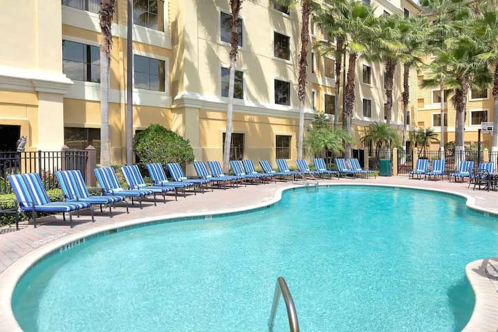 5 Min Universal Parks! Aparthotel Free Park/5p/gym - Orlando, FL