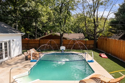 ꕥLuxꕥHeated* Pool/Hot Tub/Gamerooms/Firepit/