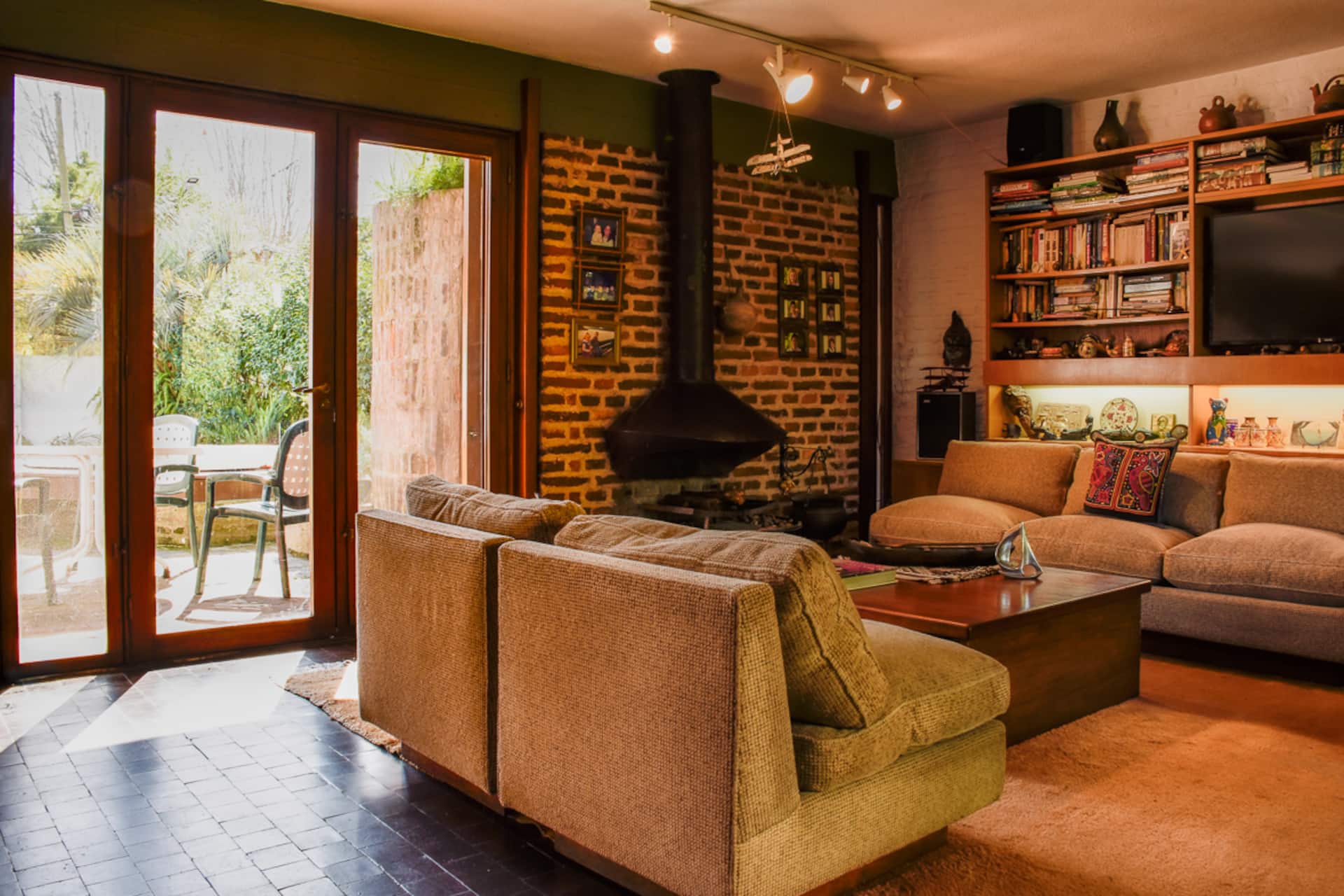 Casa estilo Le Corbusier con 5 dormitorios en San Isidro, Las Lomas