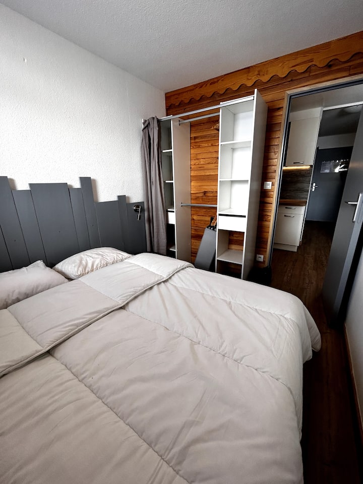 غرفة النوم 1