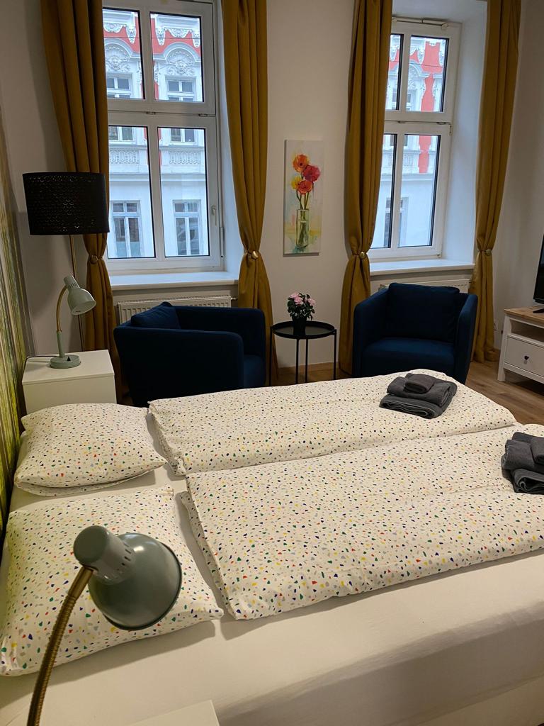 Ambienti i dhomës së gjumit