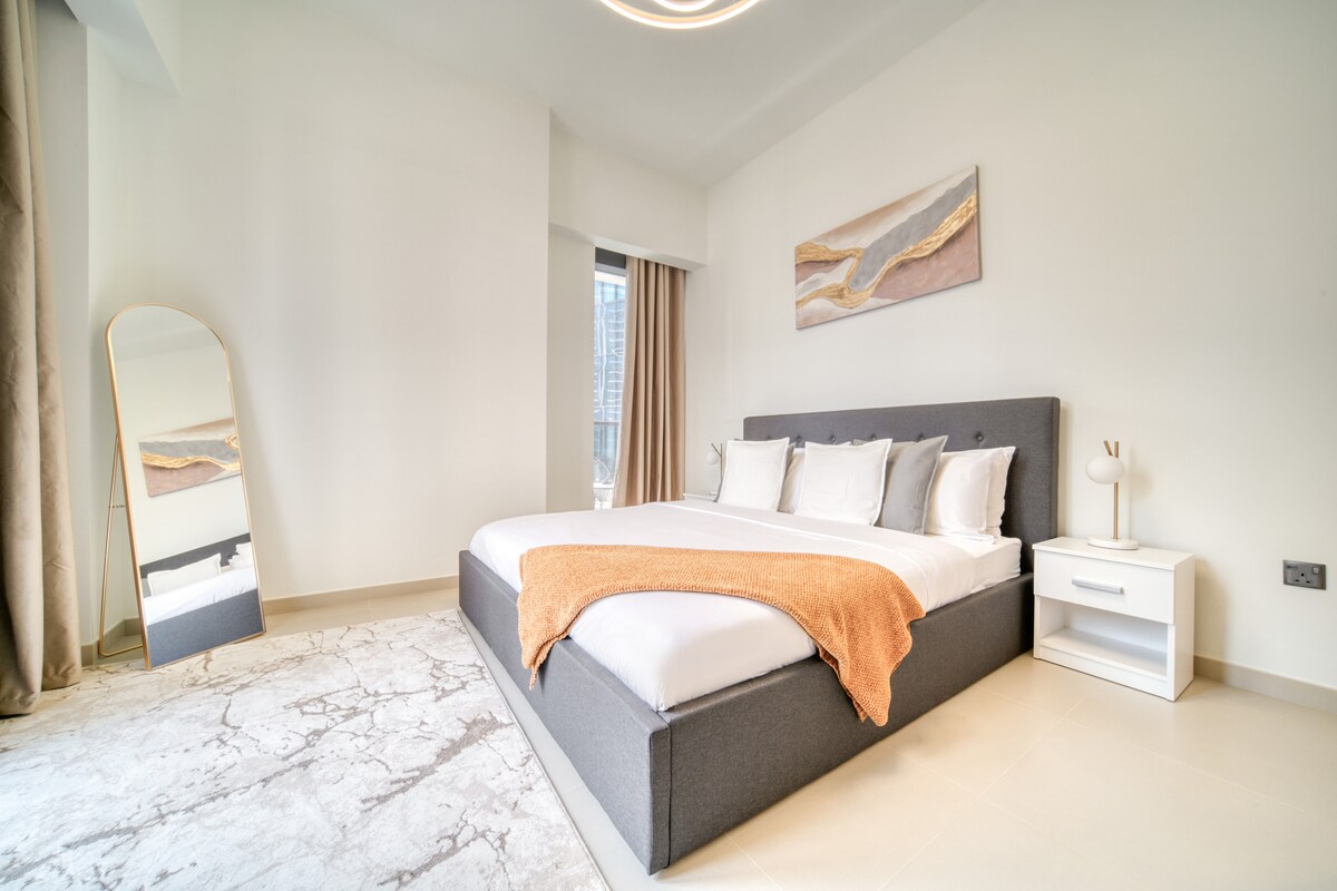 2-Bedroom Apartment · Burj Khalifa View · IV 3