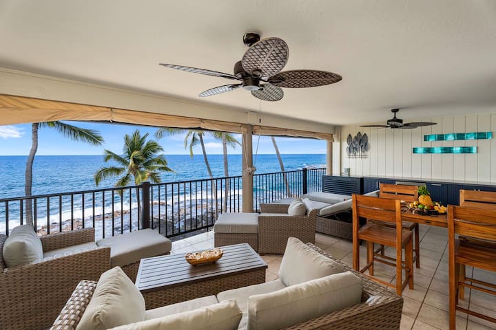 Top Floor! Oceanfront! Spacious Condo with AC