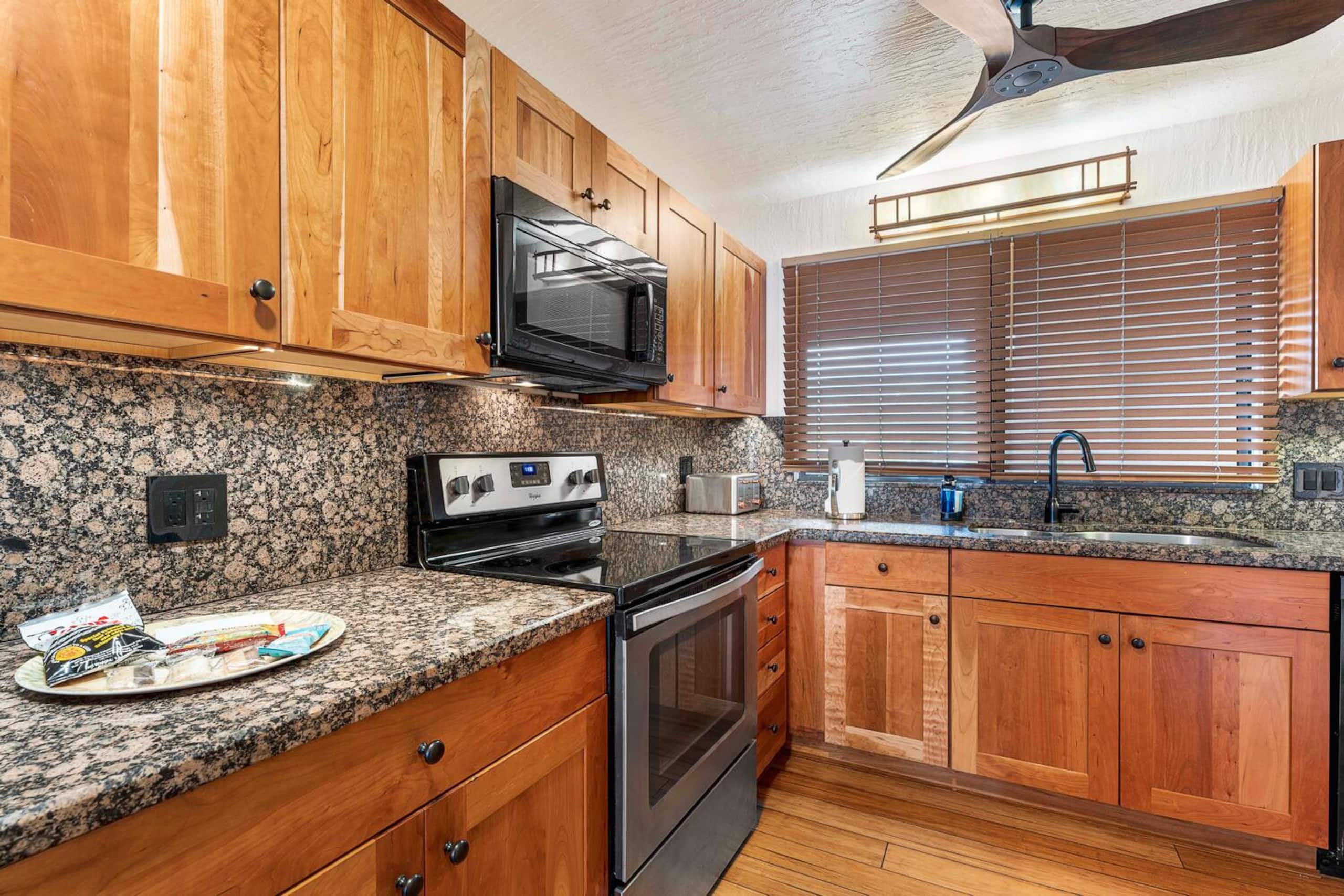 Condo in Kailua-Kona · ★5.0 · 2 bedrooms · 2 beds · 2 baths - Image 28