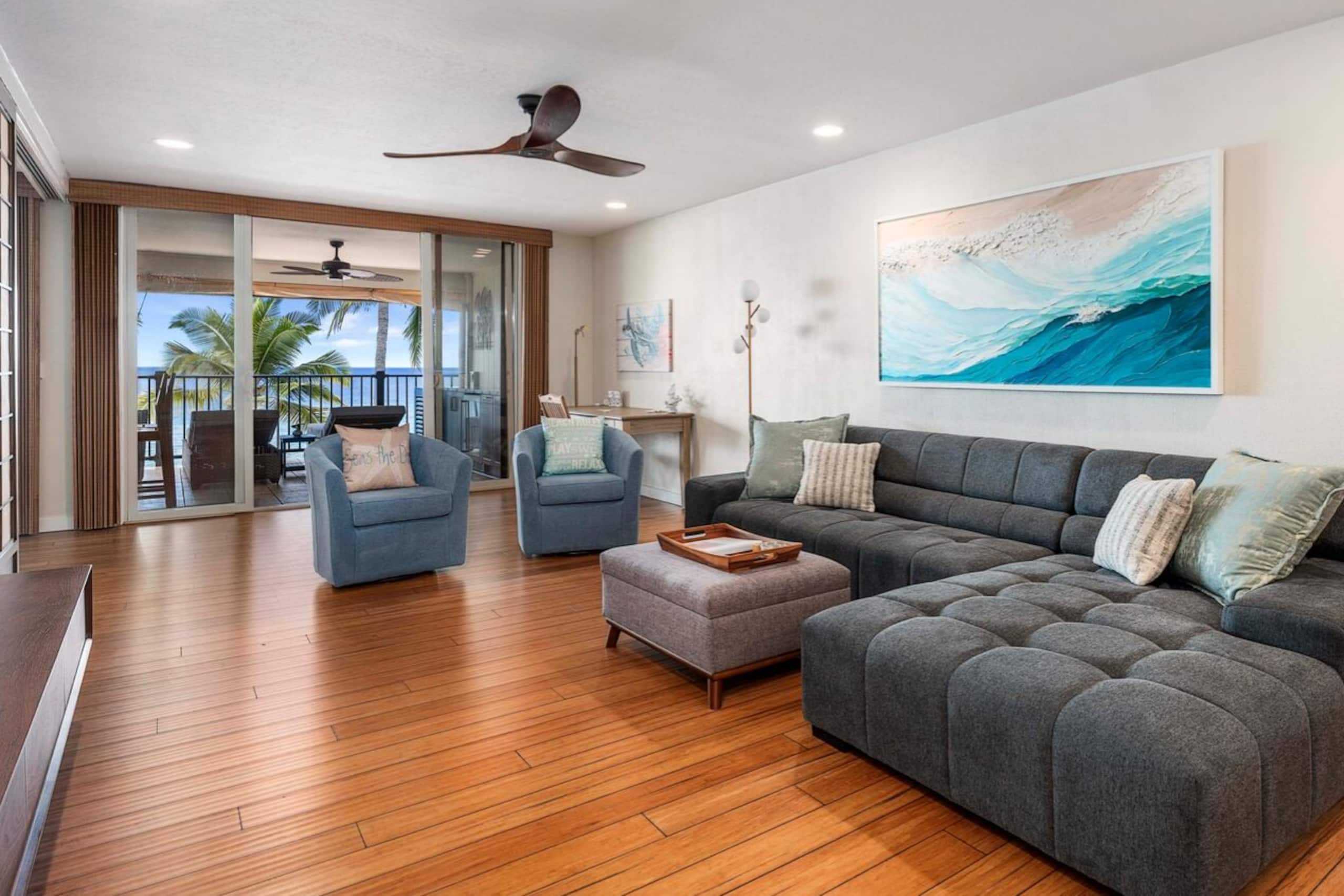 Condo in Kailua-Kona · ★5.0 · 2 bedrooms · 2 beds · 2 baths - Image 2