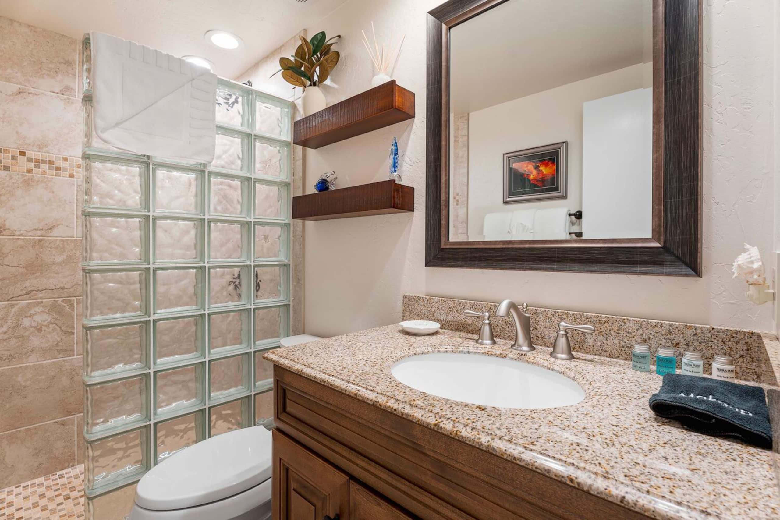 Condo in Kailua-Kona · ★5.0 · 2 bedrooms · 2 beds · 2 baths - Image 25