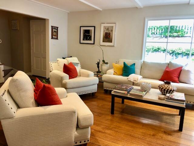 Sunny Bungalow Near San Francisco & Berkeley gallery image 5