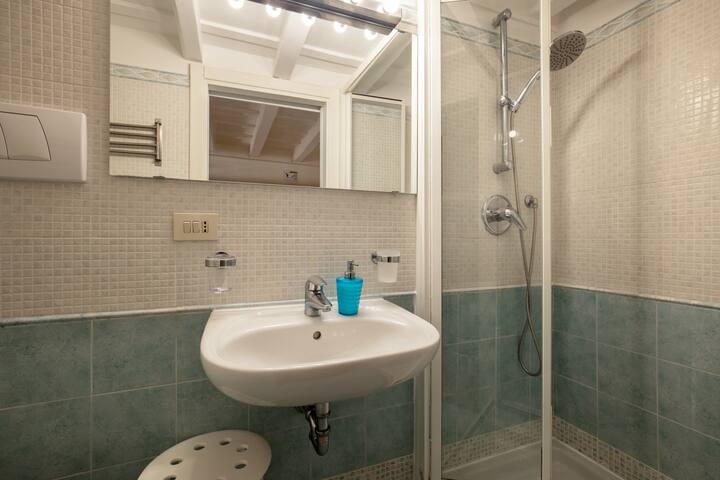 Cappellari A int. 3 gallery image 4