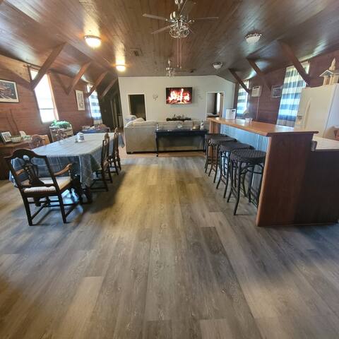 Erie Gatherings groups welcomed, handicap access