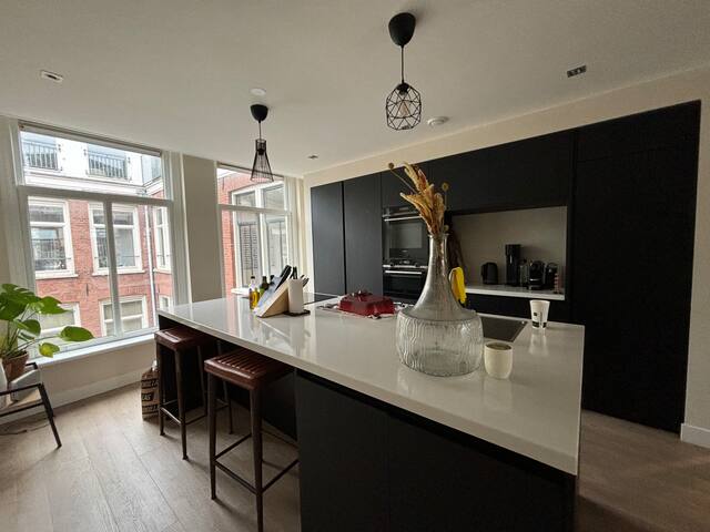 The Sunset House gallery image 2