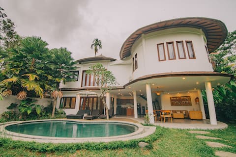 Opening Rate Brand New 3 BR Private Villa