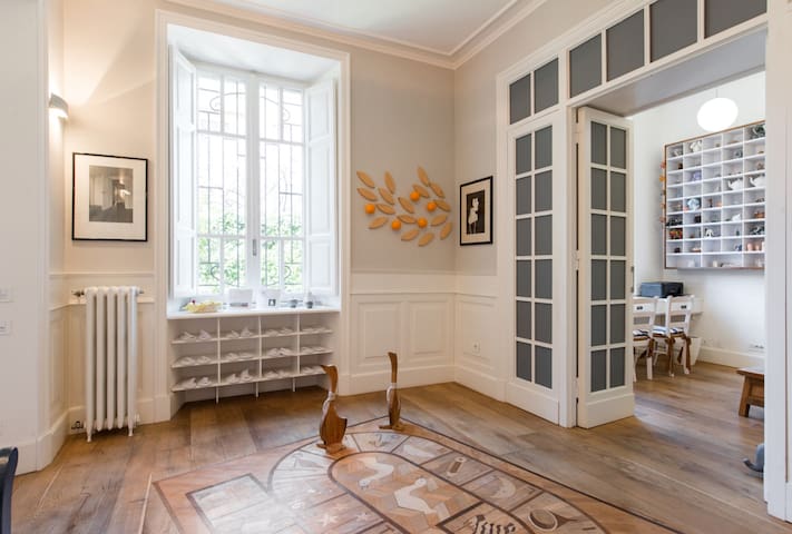 A Villa Michelangelo (charming) gallery image 4