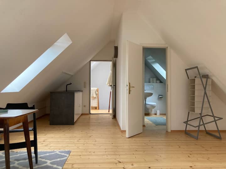 Architects Studio Apartment / Roof Terrace - München
