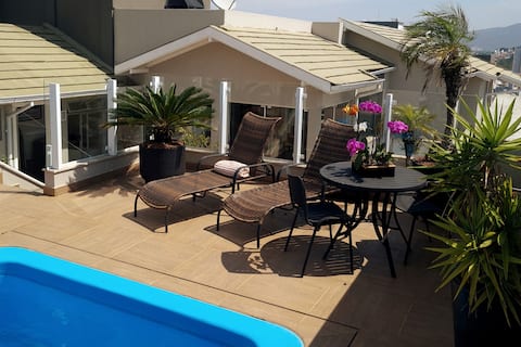 Penthouse - Luxury Penthouse with a Private Pool