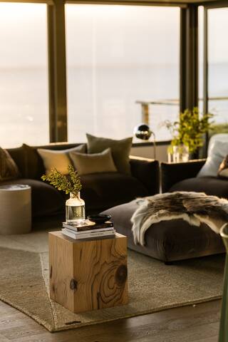 FIRST LIGHT Tasmania (House) gallery image 4