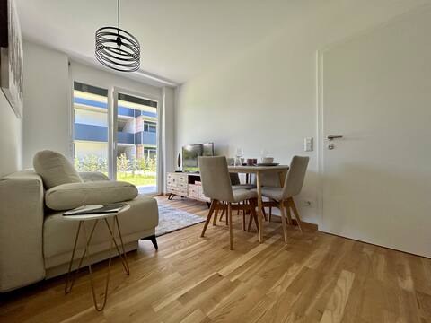 Top Airbnb: Graz Getaway in Straßgang