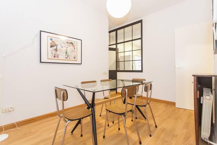 Luxury in Castellana: 300m2, 10pax, 5BR, 3BA, LUZ! gallery image 3