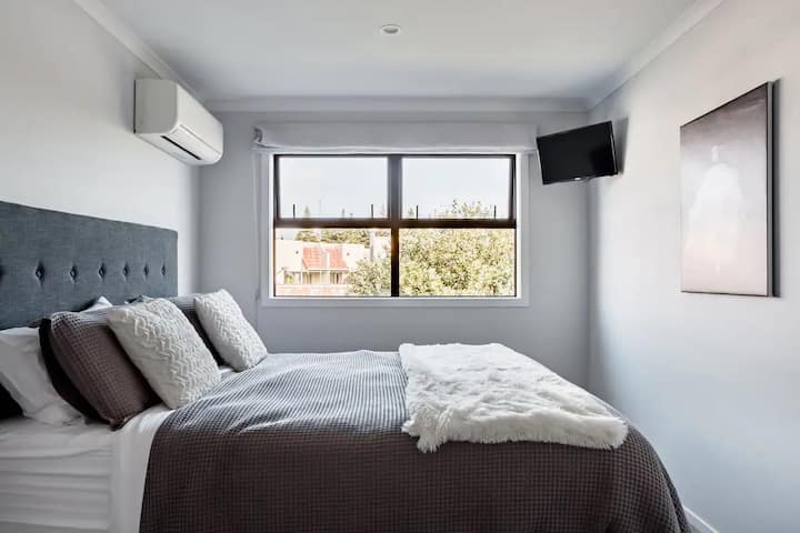 Უამრავი ბუნებრივი სინათლე