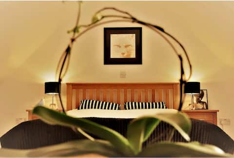 A spacious and tranquil place to stay