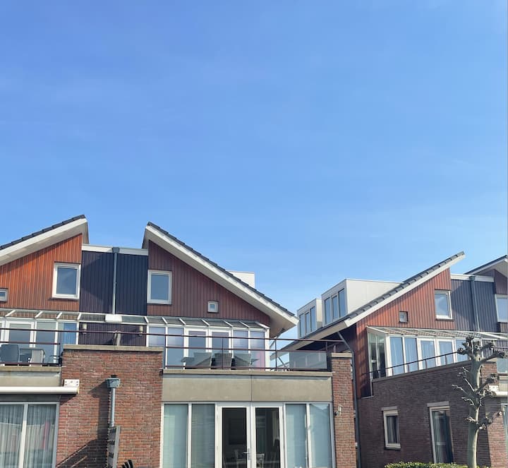 House At Lake Suburban Amsterdam - Beverwijk