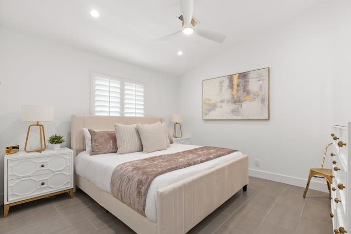 Spálňa s manželskou posteľou King 2 