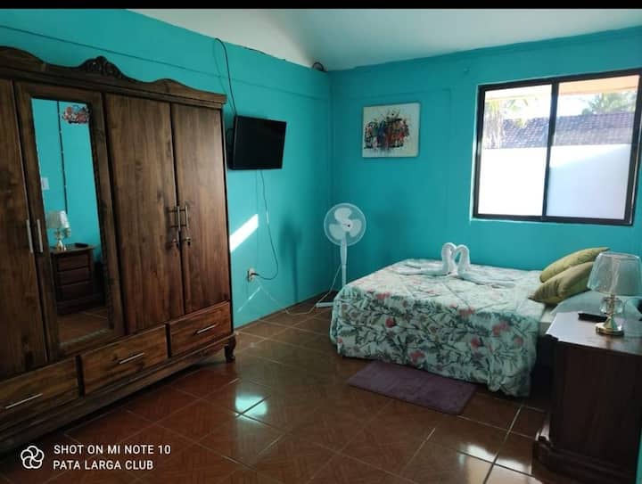 Long-leg beach club — 2 bedroom vacation rental in El Roble