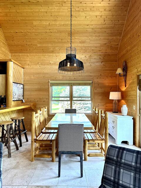 Cabin at the Lake