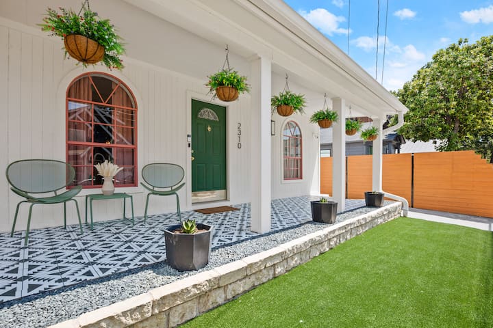 Book Now – 40% Off Through End of Year