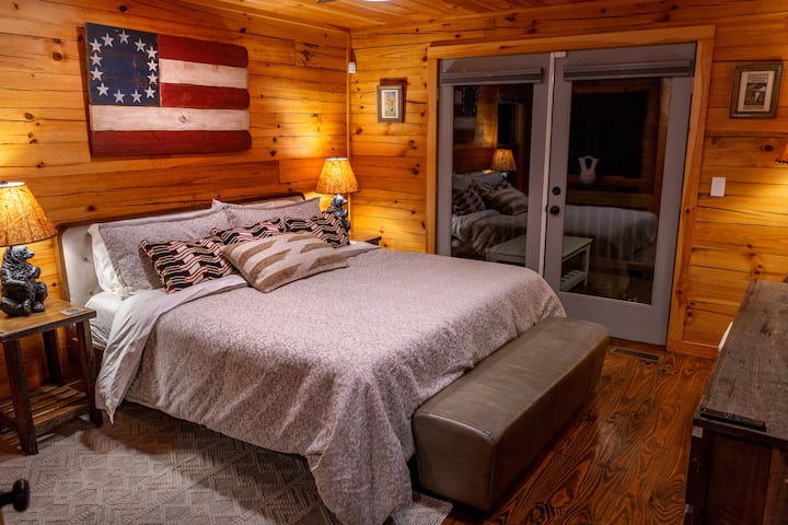 #2 - Big Bear Lodge Master Bedroom with  Deck Access