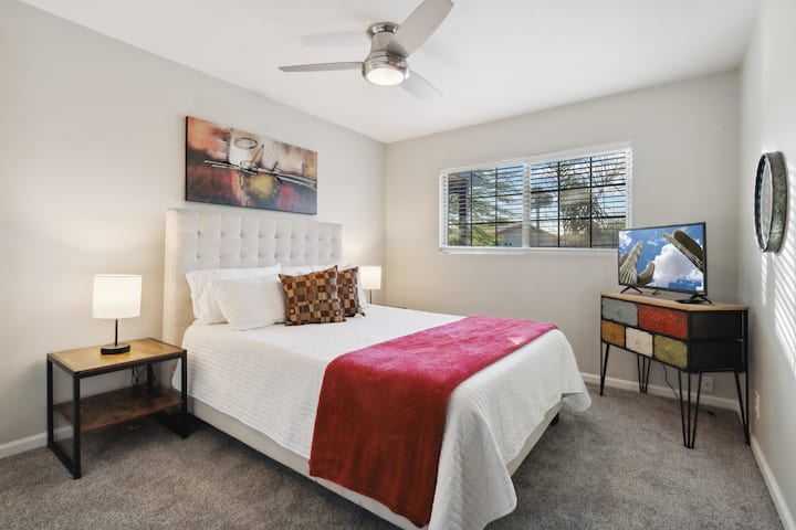 Dhoma e gjumit 1 - Krevati dopio "queen"