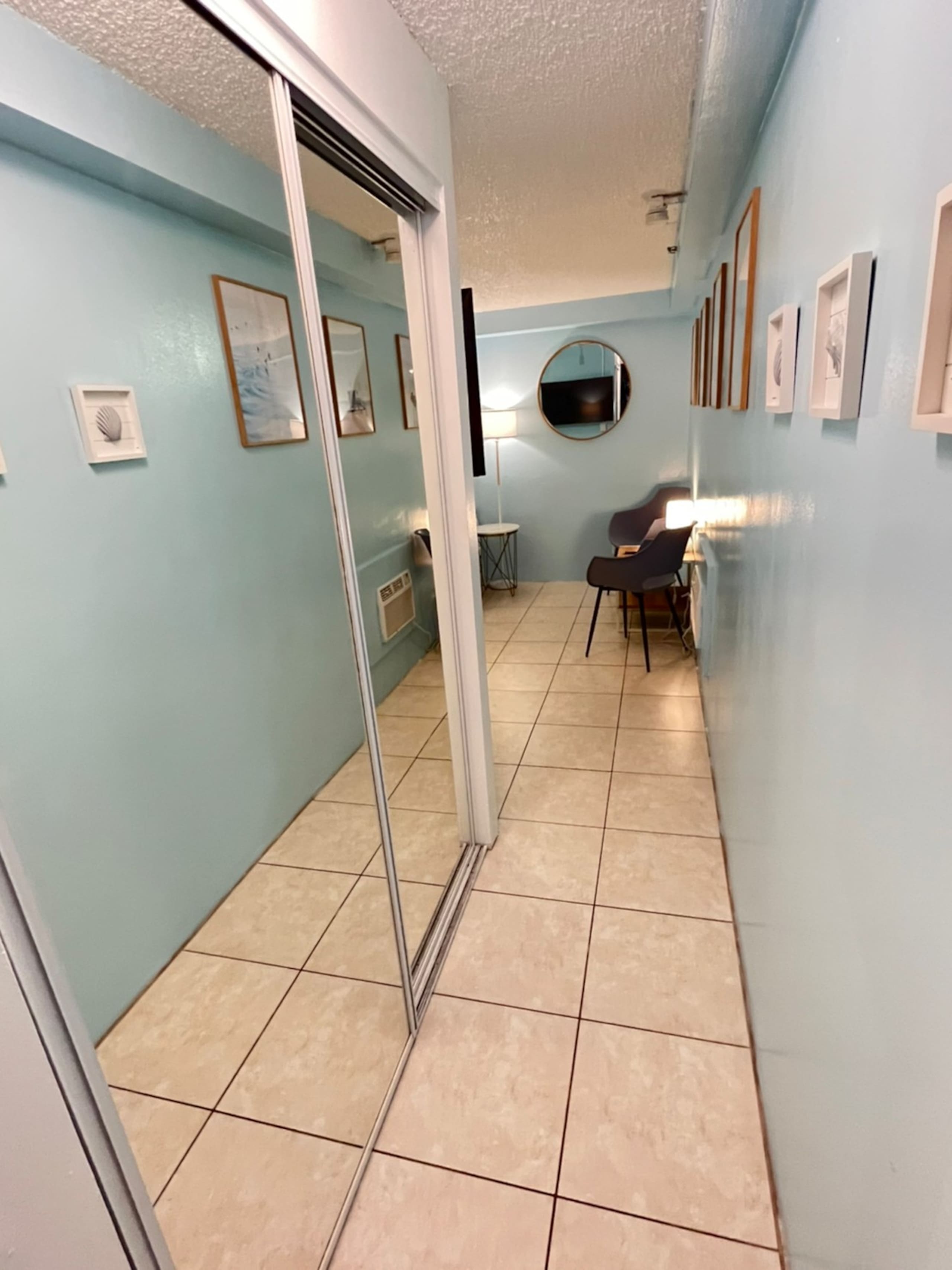 Condo in Honolulu · ★4.9 · Studio · 1 bed · 1 bath - Image 29