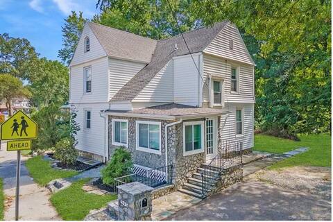 Entire Home in Waterbury, CT