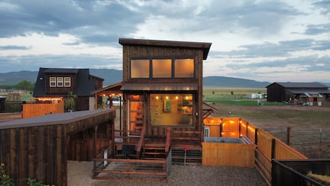 Farm House #3 - Tiny home near Zion - Mini animals