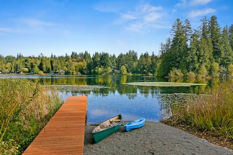Gorgeous Lakefront Home w/Dock