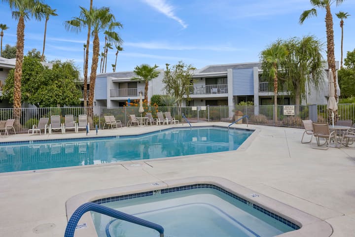 Curated visual reference: Picture Idea: Palm Springs Condo Vacation Rentals California United States