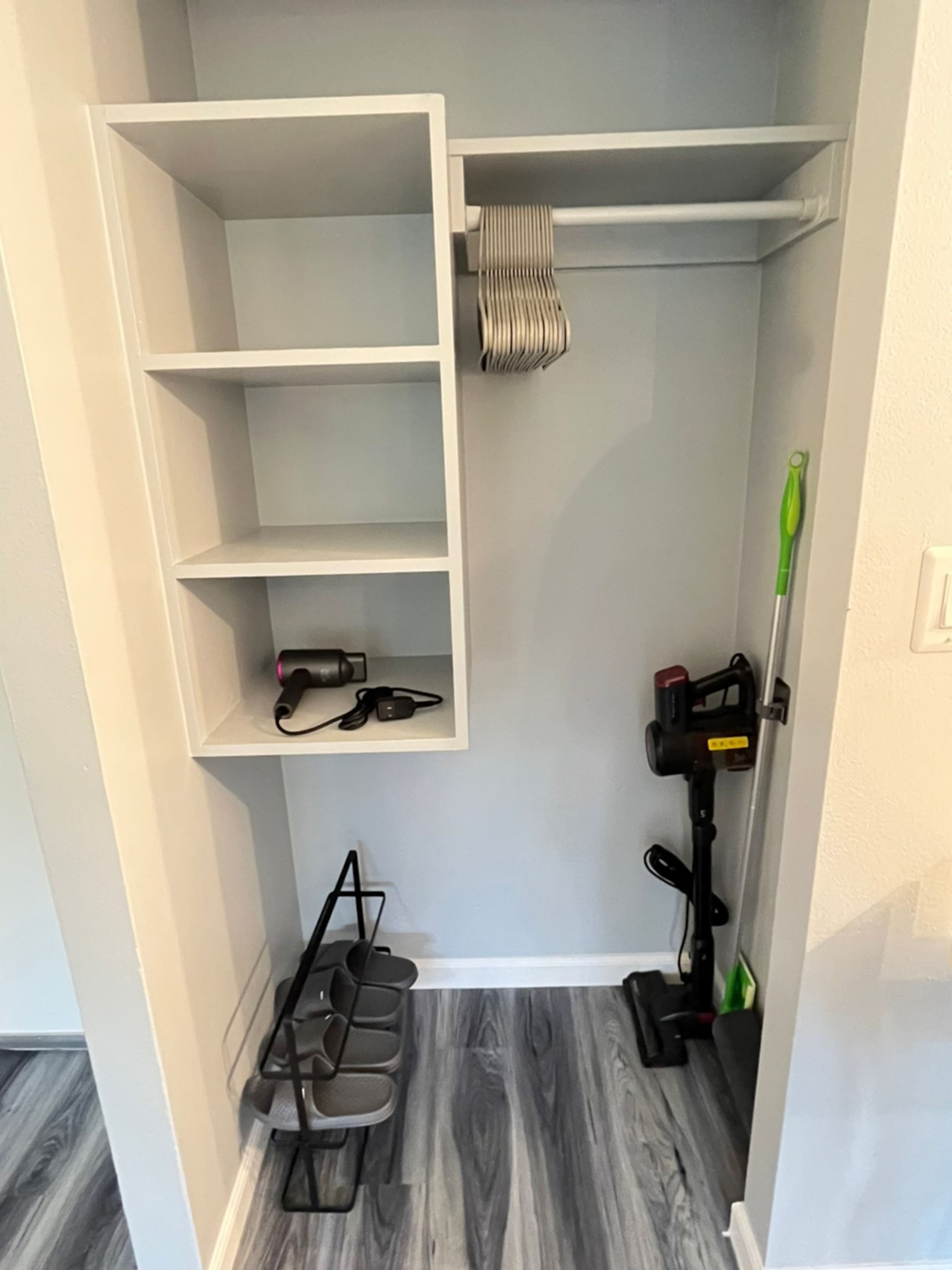 Condo in Honolulu · ★4.61 · Studio · 1 bed · 1 private bath - Image 23