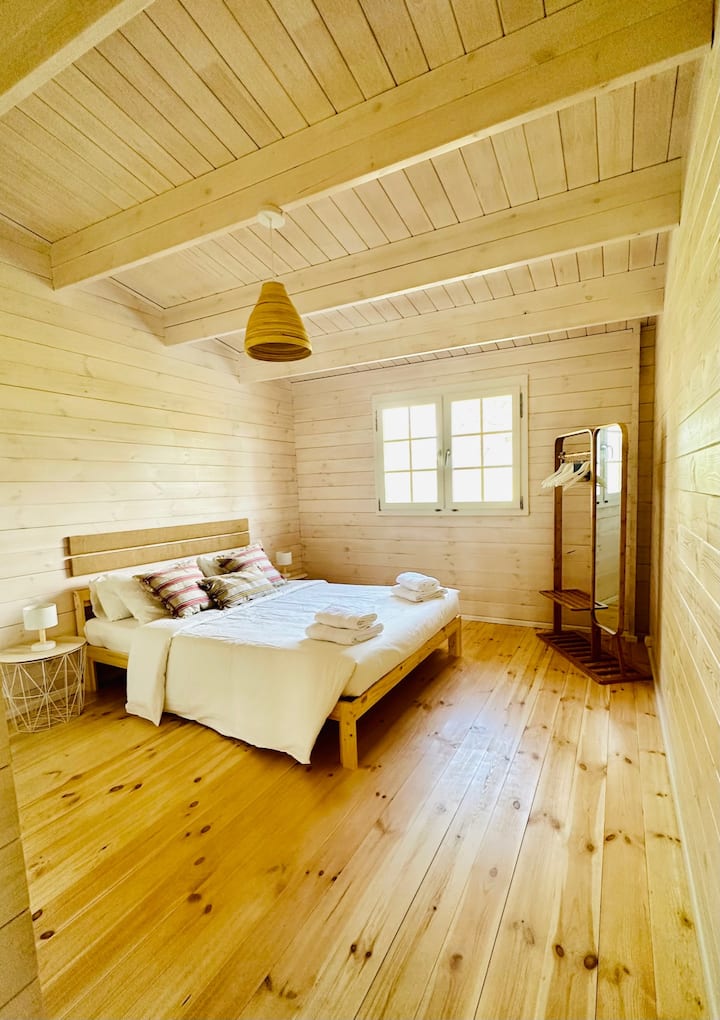 საძინებელი 1