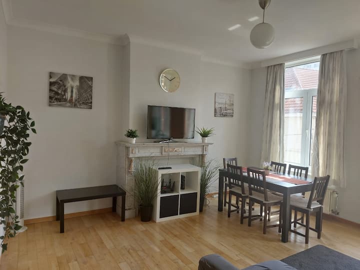 Charming 1-bedroom Apartment - Woluwe-Saint-Pierre