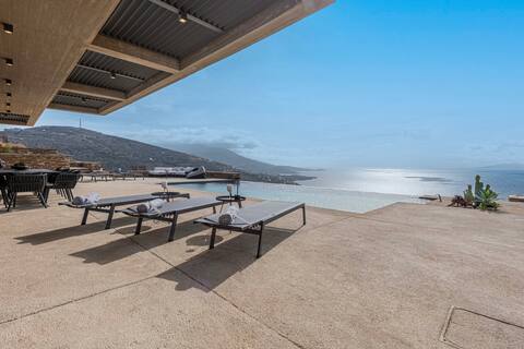 Andros Thea Luxury Villa
